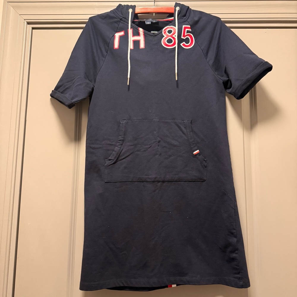 TOMMY HILFIGER SHORT SLEEVE HOODED DRESS